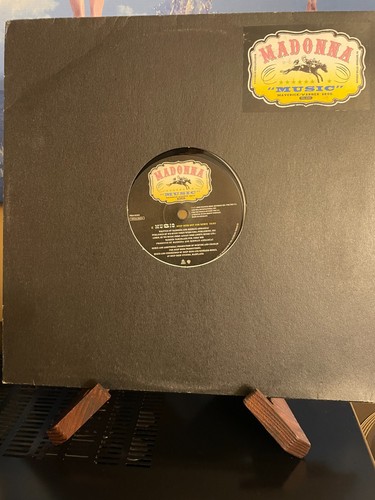 Madonna music x 2 dj - -,
